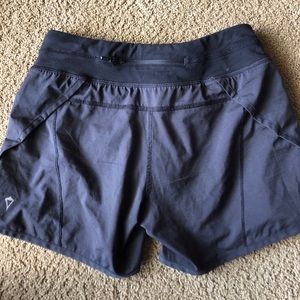Ivivva Girls Speedy Short, Size 12